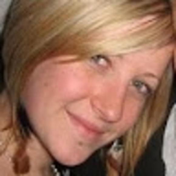 Meet your Posher, Krysten - Picture 1 of 1